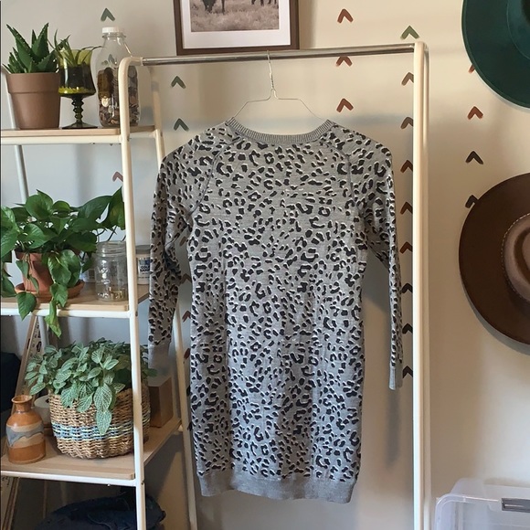 Grey Leopard Print Bodycon Sweater Dress, size SP - Picture 3 of 3